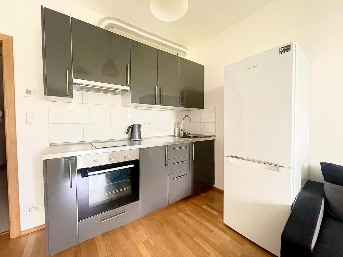 Garden Park Studio Πράγα Εξωτερικό φωτογραφία