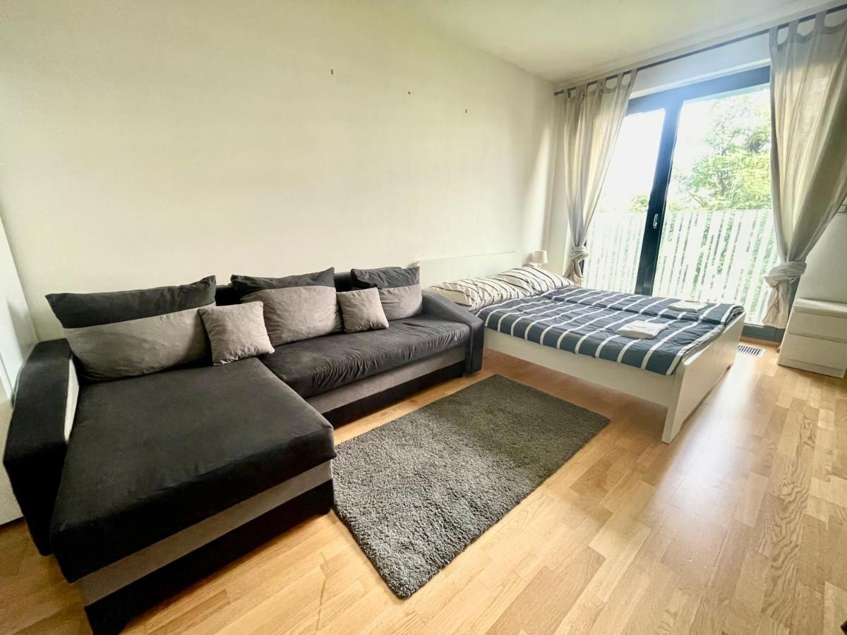 Garden Park Studio Πράγα Εξωτερικό φωτογραφία